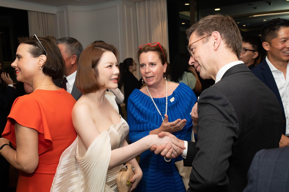 V&igrave; sao L&yacute; Nh&atilde; Kỳ vắng mặt tại Cannes 2024?- Ảnh 3.