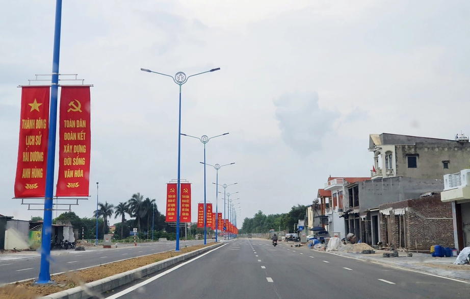 Những dự &aacute;n giao th&ocirc;ng quan trọng n&agrave;o đang được triển khai ở Hải Dương?
- Ảnh 3.