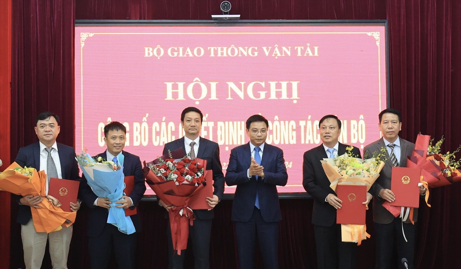 Bộ GTVT điều động, bổ nhiệm nhiều nh&acirc;n sự chủ chốt- Ảnh 1.