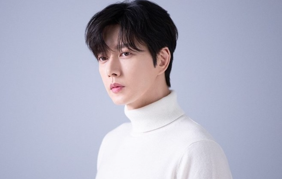 "Trai đẹp ế vợ" Park Hae Jin bất ngờ xuất hiện tại Nha Trang - Ảnh 3.