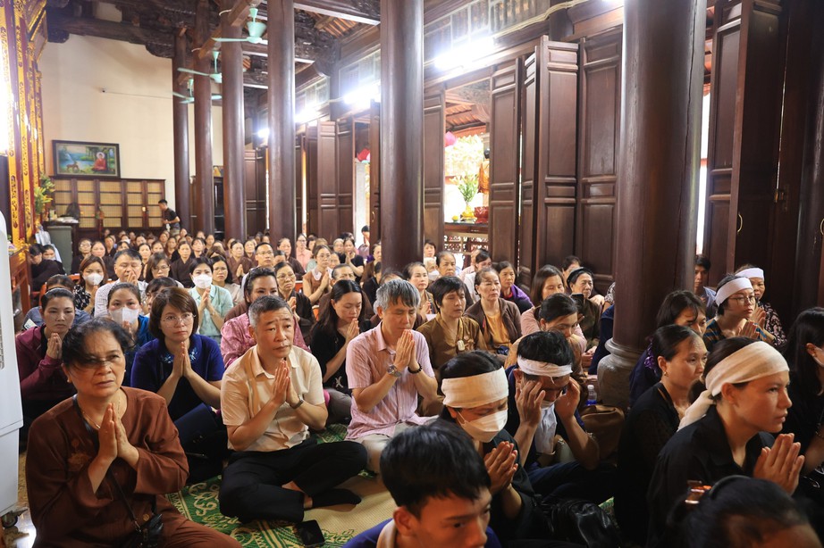 Cầu si&ecirc;u cho c&aacute;c nạn nh&acirc;n vụ ch&aacute;y nh&agrave; trọ ở H&agrave; Nội- Ảnh 3.