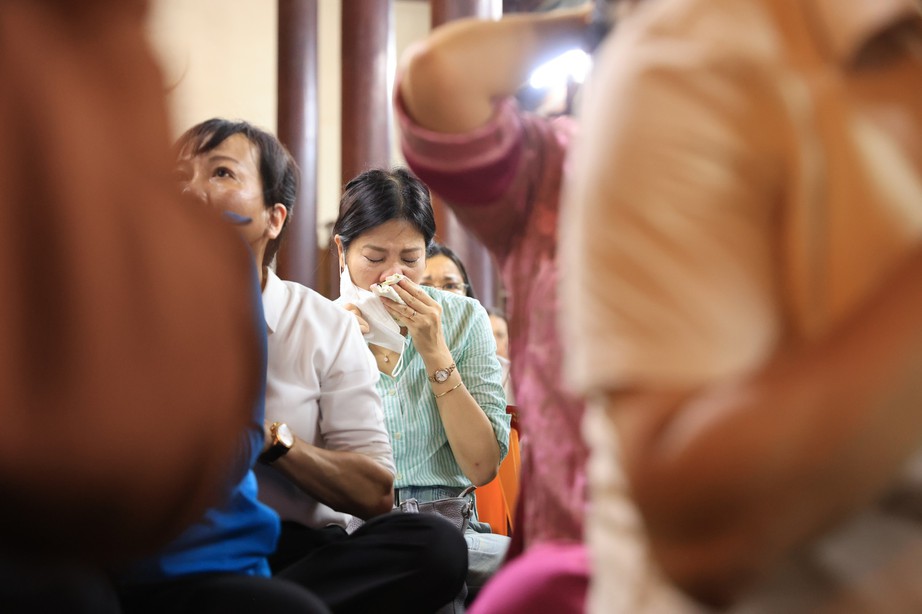 Cầu si&ecirc;u cho c&aacute;c nạn nh&acirc;n vụ ch&aacute;y nh&agrave; trọ ở H&agrave; Nội- Ảnh 9.