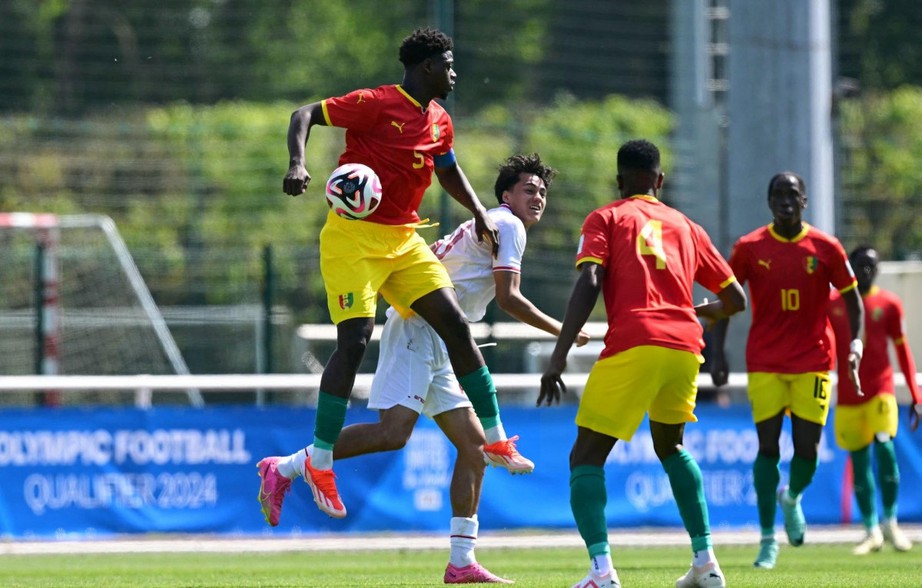 Thua cay đắng Guinea, U23 Indonesia mất v&eacute; dự Olympic Paris 2024 - Ảnh 1.