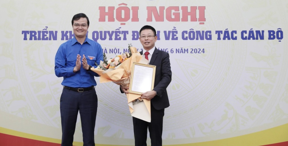 Nhà báo Phùng Công Sưởng được bổ nhiệm làm Tổng Biên tập Báo Tiền Phong- Ảnh 1. Nhà báo Phùng Công Sưởng được bổ nhiệm làm Tổng Biên tập Báo Tiền Phong- Ảnh 1.