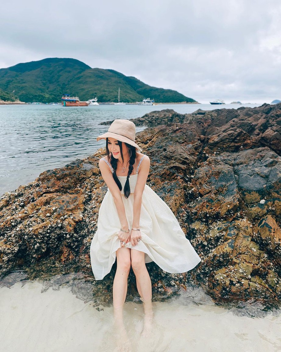 "Quả bom gợi cảm" &Ocirc;n B&iacute;ch H&agrave; từ chối sinh con cho đại gia v&igrave; sợ mất d&aacute;ng- Ảnh 1.