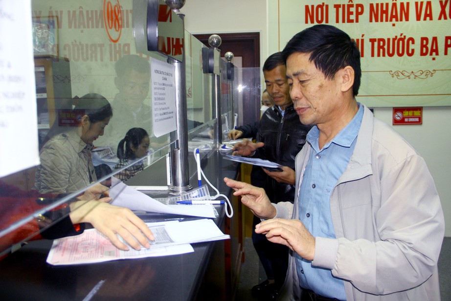 Ch&iacute;nh phủ gia hạn thời hạn nộp thuế VAT, thuế thu nhập c&aacute; nh&acirc;n, tiền thu&ecirc; đất- Ảnh 1.