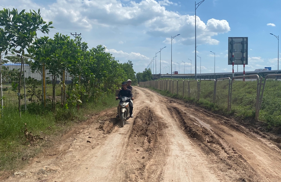 Quảng Ninh: Bất cập lộ diện tr&ecirc;n một tuyến đ&ecirc; biển- Ảnh 5.