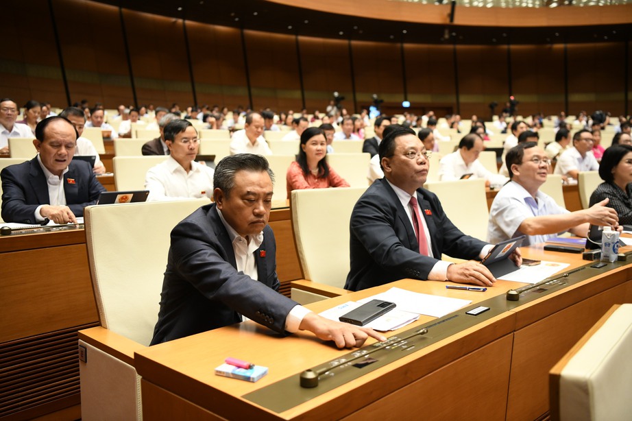 Ch&iacute;nh thức: HĐND TP H&agrave; Nội kh&ocirc;ng qu&aacute; 3 ph&oacute; chủ tịch- Ảnh 1.