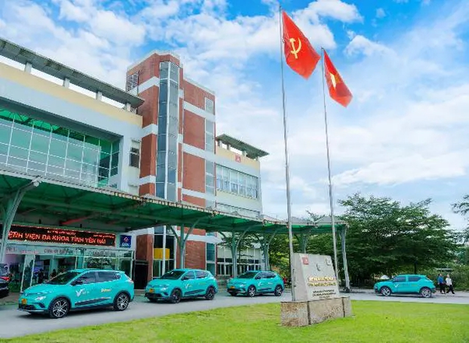 Xanh SM miễn ph&iacute; c&aacute;c chuyến xe kh&aacute;m bệnh cho trẻ em khuyết tật v&ugrave;ng cao- Ảnh 1.