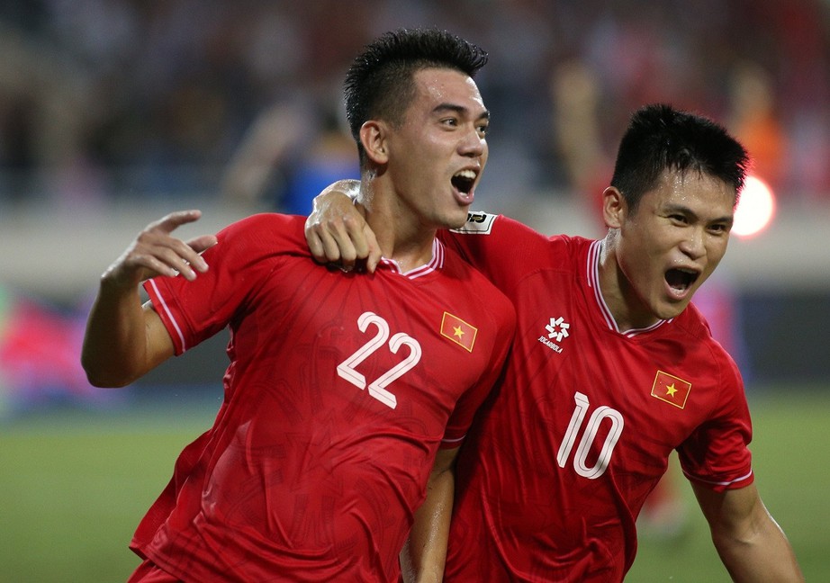 V&ograve;ng loại World Cup: Tiến Linh tỏa s&aacute;ng rực rỡ, tuyển Việt Nam n&iacute;u lại hy vọng đi tiếp- Ảnh 1.