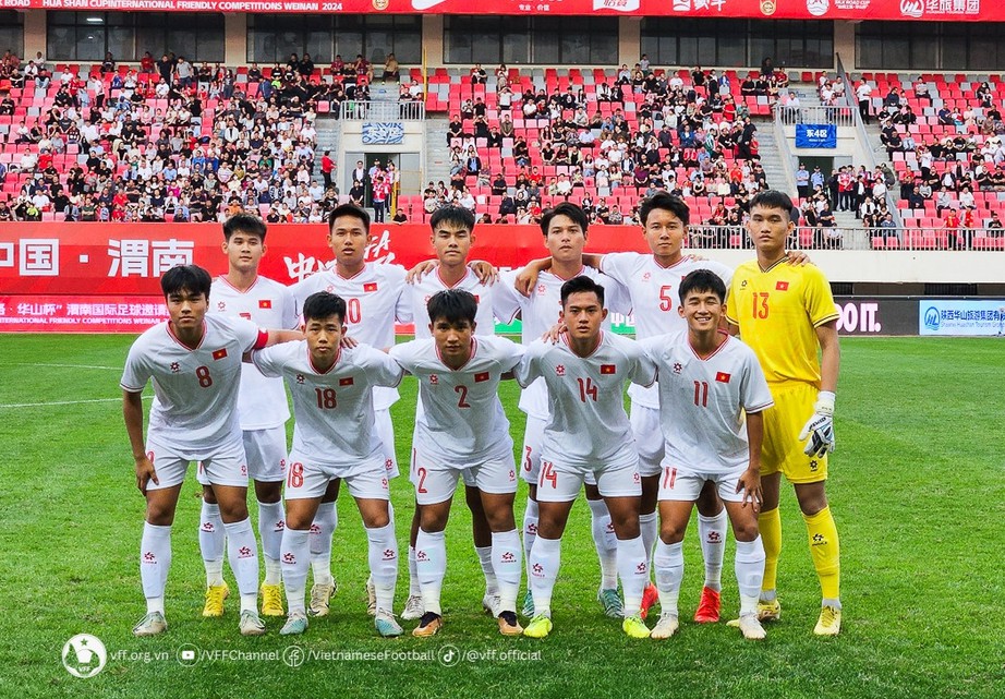 Giao hữu quốc tế: H&agrave;ng c&ocirc;ng v&ocirc; duy&ecirc;n, U19 Việt Nam thua cay đắng H&agrave;n Quốc - Ảnh 1.