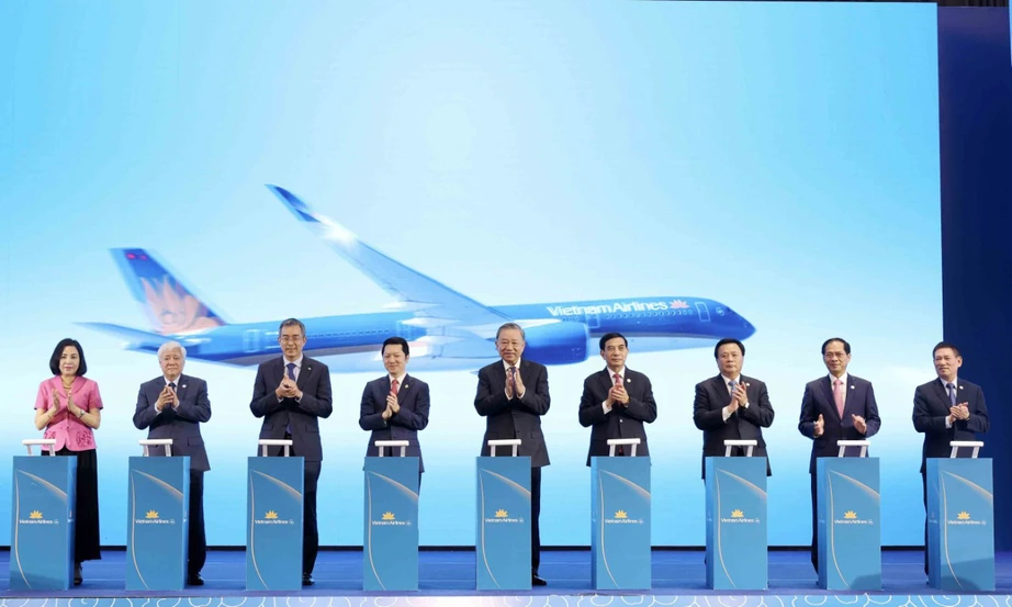 Vietnam Airlines mở đường bay thẳng H&agrave; Nội - Phnom Penh- Ảnh 1.