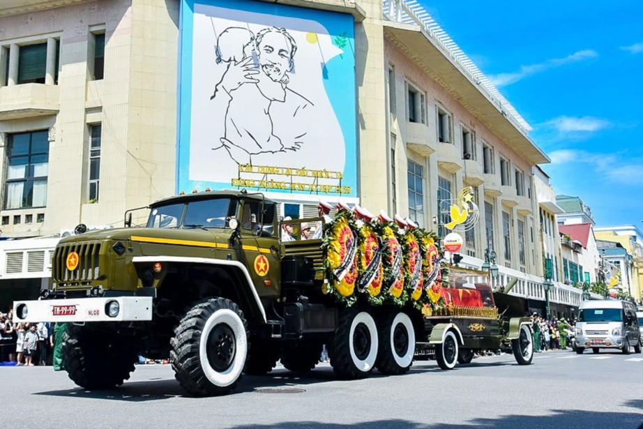 X&uacute;c động lời cảm tạ của con trai Tổng B&iacute; thư Nguyễn Ph&uacute; Trọng tại Lễ truy điệu- Ảnh 4.