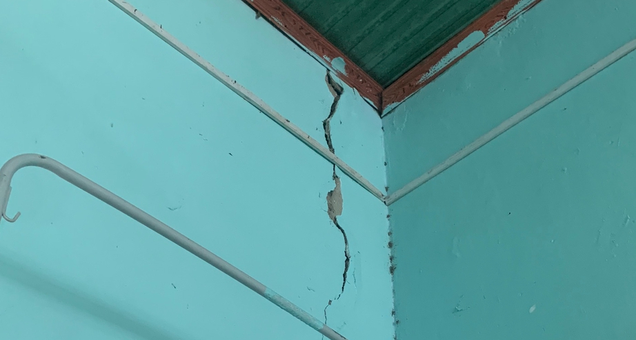 21 trận động đất li&ecirc;n tiếp, c&aacute;c c&ocirc;ng tr&igrave;nh giao th&ocirc;ng ở Kon Tum c&oacute; bị ảnh hưởng?- Ảnh 1.