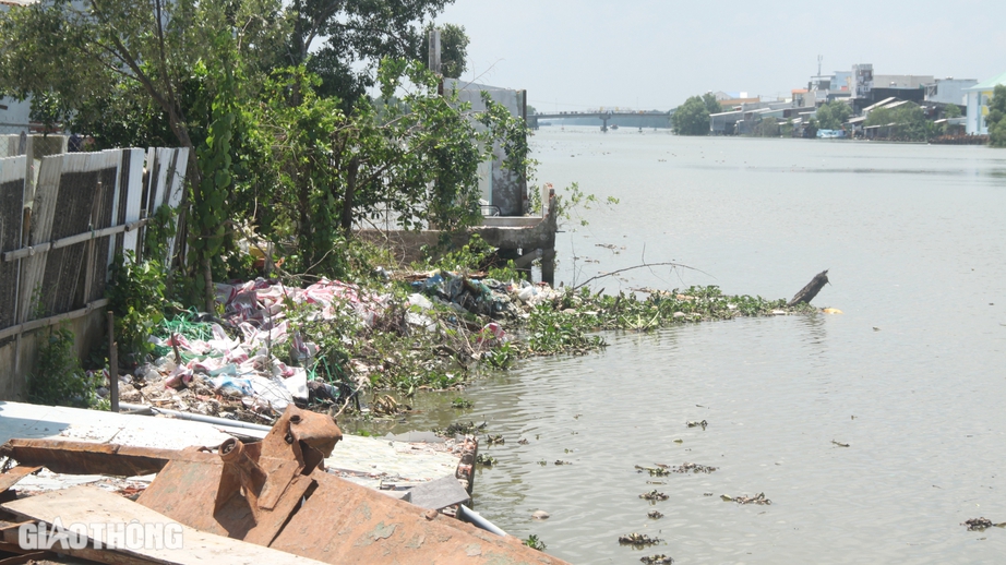 B&iacute; thư Bạc Li&ecirc;u: Khẩn trương hỗ trợ, kh&ocirc;ng để người d&acirc;n ở lại điểm sạt lở- Ảnh 4.
