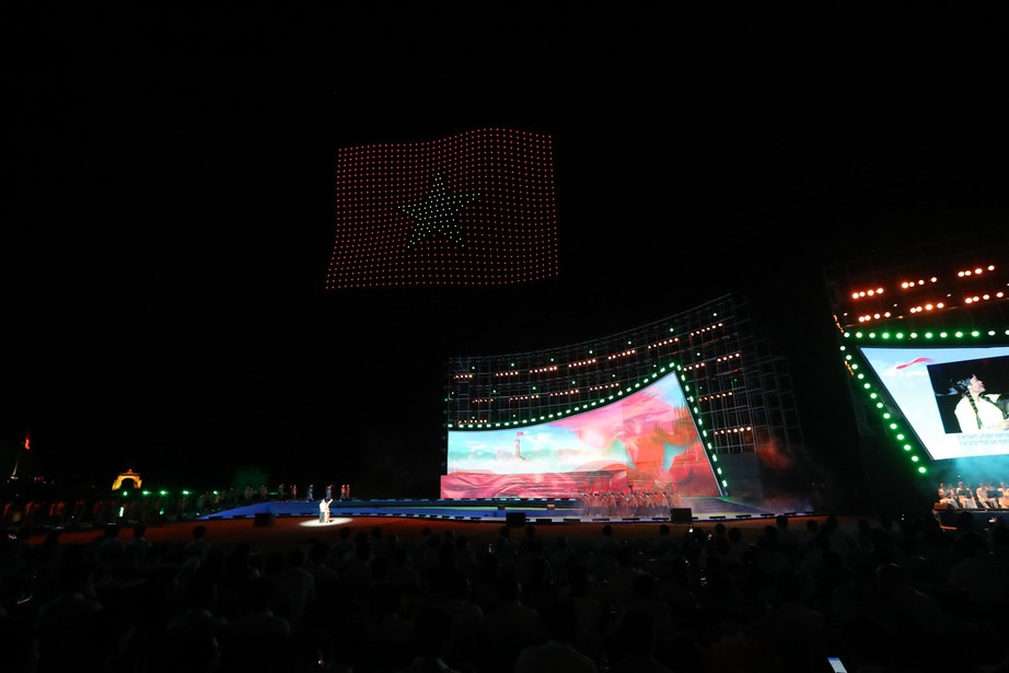 Khai mạc Lễ hội V&igrave; H&ograve;a b&igrave;nh 2024 ở Quảng Trị: T&ocirc;n vinh gi&aacute; trị của h&ograve;a b&igrave;nh- Ảnh 5.