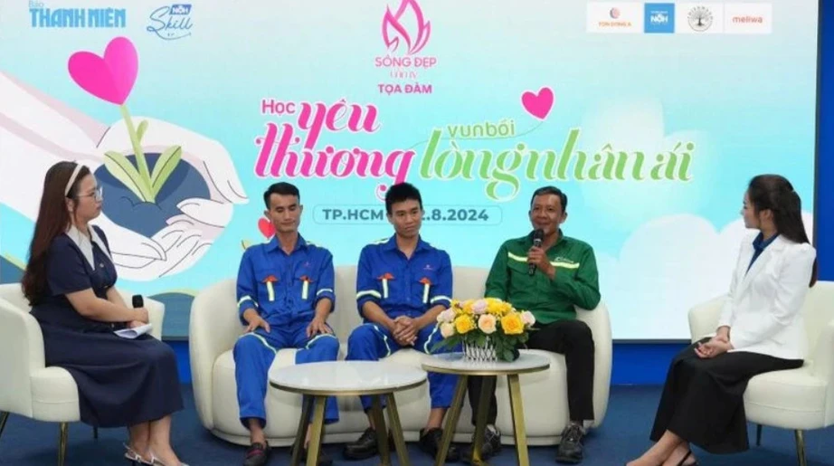 C&oacute; g&igrave; tại tọa đ&agrave;m "Học y&ecirc;u thương, vun bồi l&ograve;ng nh&acirc;n &aacute;i"?- Ảnh 1.