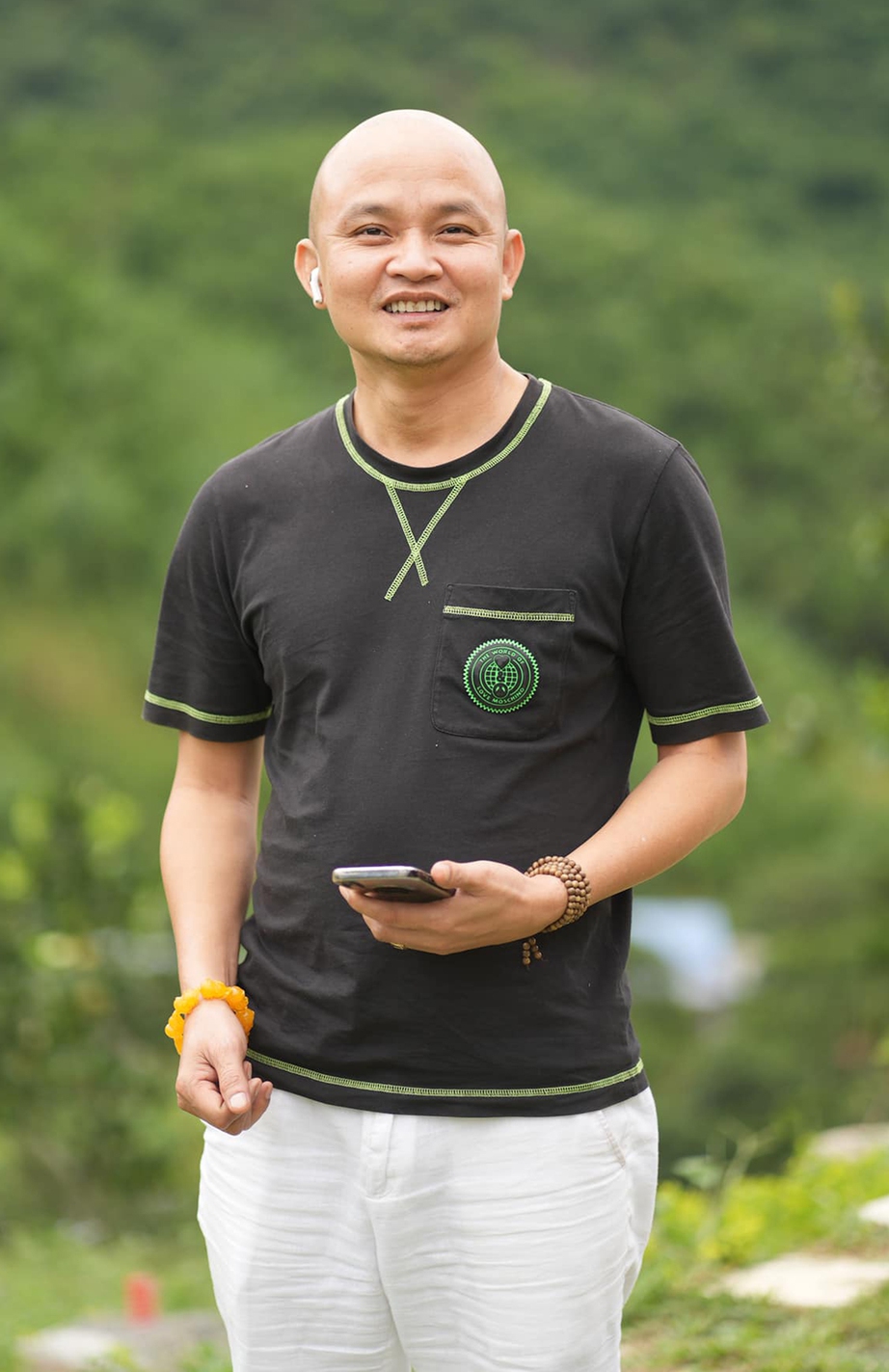 Nghệ sĩ Xu&acirc;n Nghĩa:&nbsp;T&ocirc;i kh&ocirc;ng bắt chước, bất h&ograve;a với anh Xu&acirc;n Hinh- Ảnh 4.