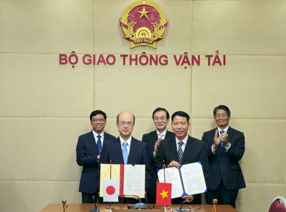 Nhật Bản mong muốn tăng cường hợp t&aacute;c ph&aacute;t triển hạ tầng giao th&ocirc;ng Việt Nam- Ảnh 2.