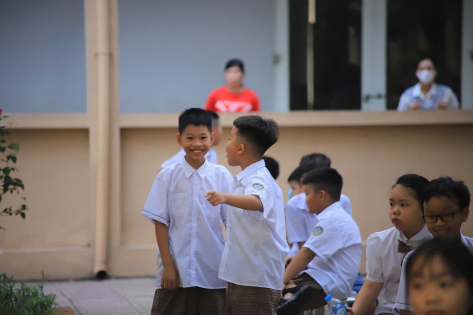 Hơn 21 triệu học sinh hào hứng khai giảng năm học mới 2024-2025- Ảnh 4. Hơn 21 triệu học sinh hào hứng khai giảng năm học mới 2024-2025- Ảnh 4.