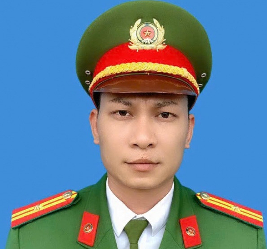 Thiếu t&aacute; c&ocirc;ng an hy sinh khi l&agrave;m nhiệm vụ trong b&atilde;o Yagi- Ảnh 1.