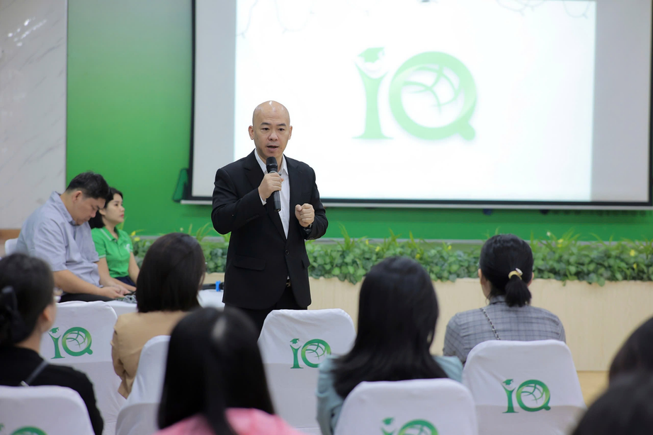 Gi&aacute;o dục của IQ School - Hệ thống gi&aacute;o dục từ tr&aacute;i tim- Ảnh 2.