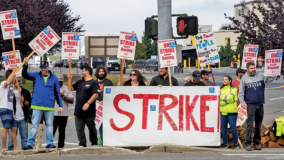 Một năm s&oacute;ng gi&oacute; của Boeing - Ảnh 2.