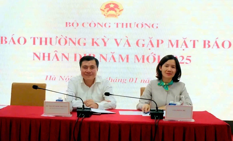 Chuyển về địa phương, lực lượng quản lý thị trường hoạt động thế nào?- Ảnh 1. Chuyển về địa phương, lực lượng quản lý thị trường hoạt động thế nào?- Ảnh 1.