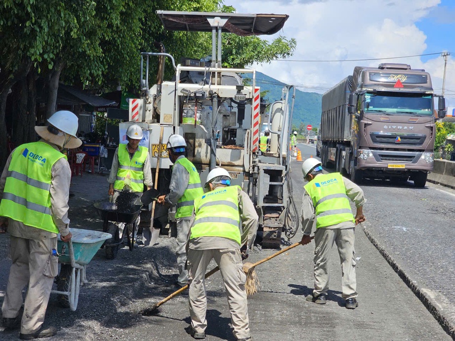 Đ&egrave;o Cả chủ động duy tu, bảo dưỡng c&aacute;c tuyến đường trước m&ugrave;a mưa b&atilde;o- Ảnh 1.