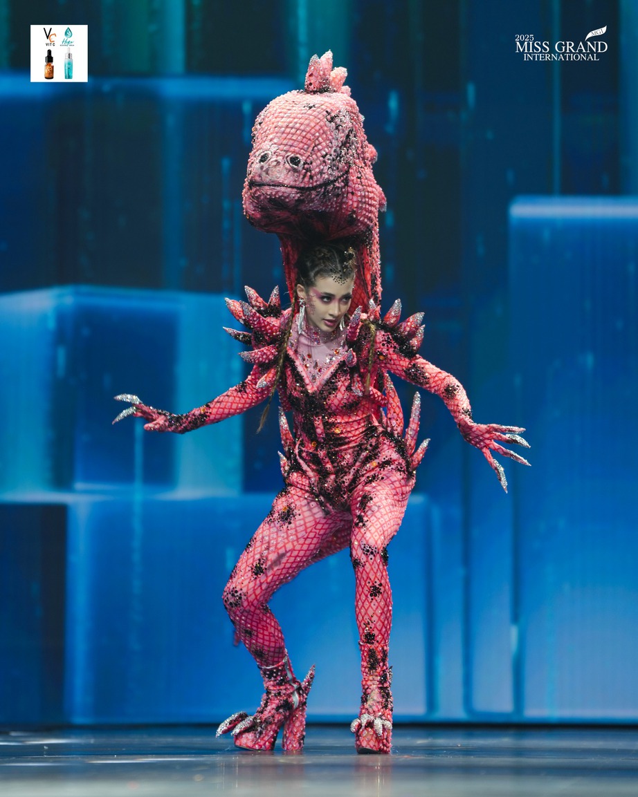 Miss Grand Ecuador – Samantha Quenedit Miss Grand Ecuador – Samantha Quenedit