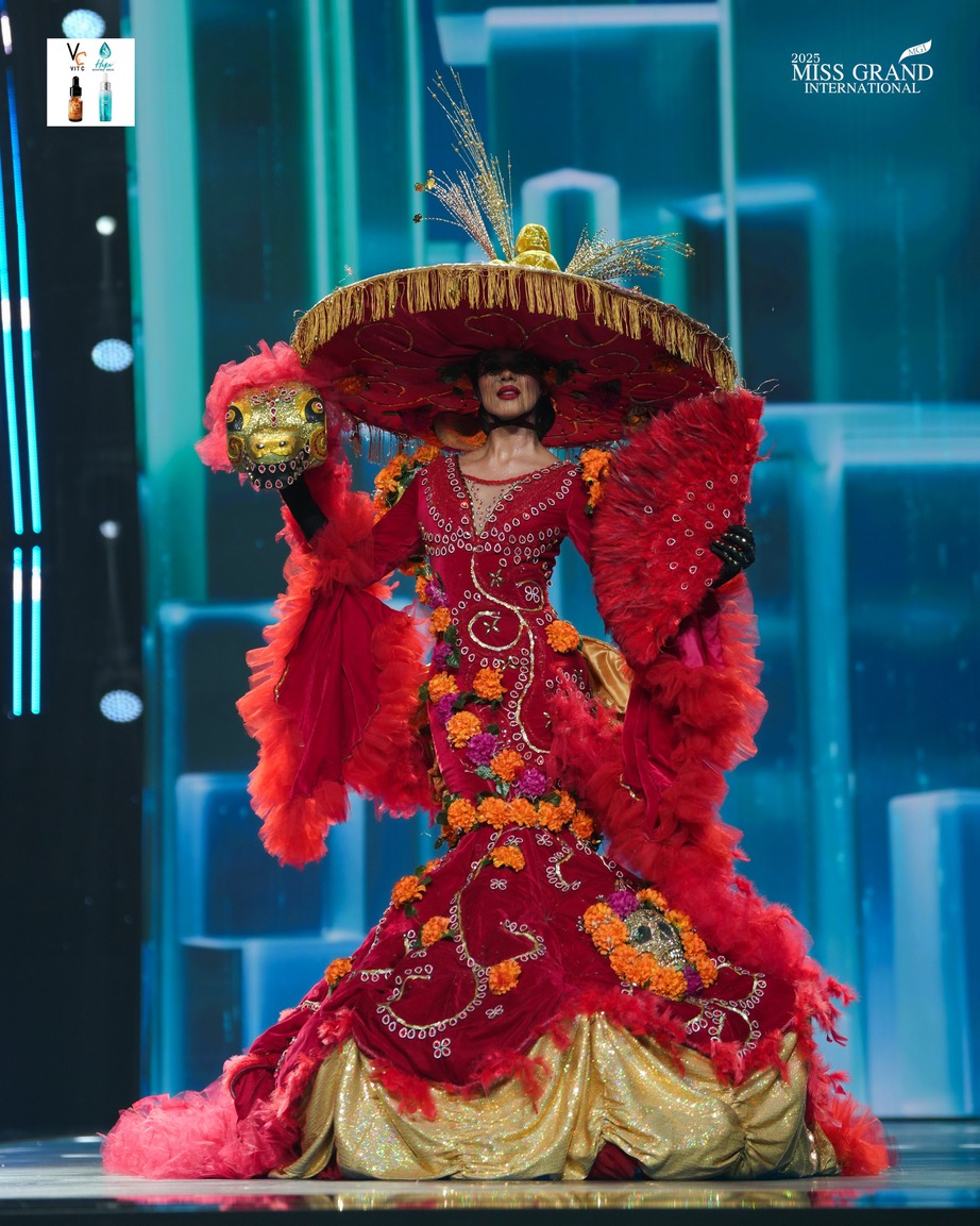 Miss Grand Mexico – Montserrat Villalva Miss Grand Mexico – Montserrat Villalva