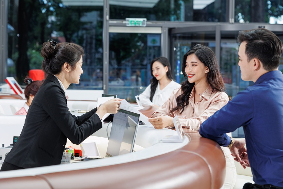 Techcombank lập kỷ lục lợi nhuận qu&yacute; III, tiếp đ&agrave; tăng trưởng bền vững- Ảnh 3.