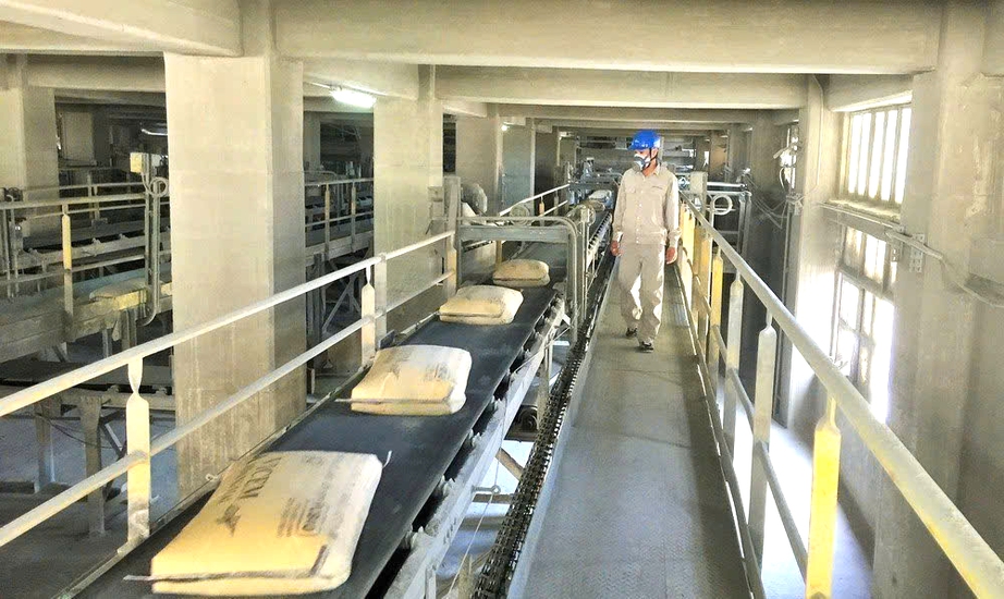 Động lực lớn nhất để kỹ sư L&ecirc; Anh Dũng li&ecirc;n tục đưa ra c&aacute;c s&aacute;ng kiến xuất ph&aacute;t từ ch&iacute;nh thực tế sản xuất tại nh&agrave; m&aacute;y VICEM Ho&agrave;ng Mai.