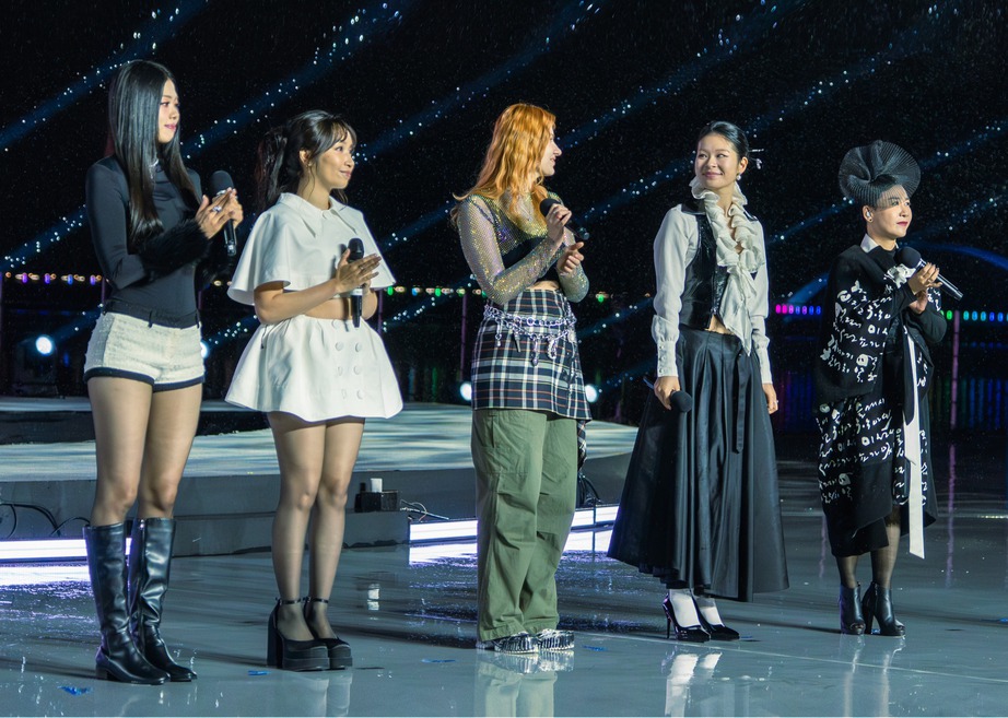 Ca sĩ Mỹ Anh đại diện Việt Nam biểu diễn tại &ldquo;APEC Woman on music 2025&rdquo;- Ảnh 3.