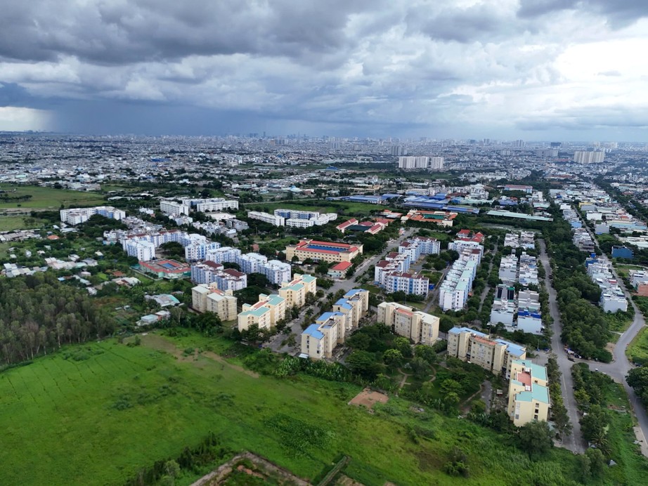 TP.HCM: Sở Xây dựng lý giải nguyên nhân quỹ nhà tái định cư vừa thiếu lại vừa thừa- Ảnh 1. TP.HCM: Sở Xây dựng lý giải nguyên nhân quỹ nhà tái định cư vừa thiếu lại vừa thừa- Ảnh 1.