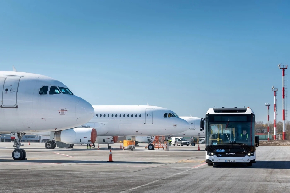 S&acirc;n bay Vilnius tạm ngừng hoạt động do nghi ngờ c&oacute; khinh kh&iacute; cầu bay lạc- Ảnh 1.