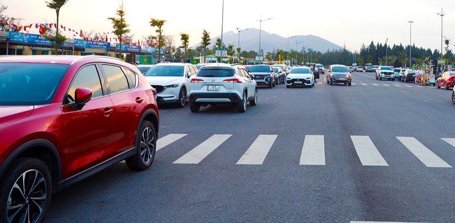 H&agrave; Tĩnh: Cảnh b&aacute;o những c&ocirc;ng tr&igrave;nh ven biển thiếu sức chống chọi với b&atilde;o- Ảnh 4.