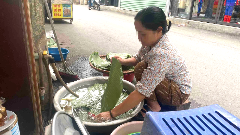 Siết chặt xử phạt vi phạm về khai th&aacute;c trong phạm vi đất d&agrave;nh cho kết cấu hạ tầng đường bộ- Ảnh 2.