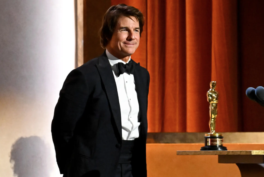 T&agrave;i tử Tom Cruise chia sẻ "n&oacute;ng" khi nhận tượng v&agrave;ng Oscar- Ảnh 1.