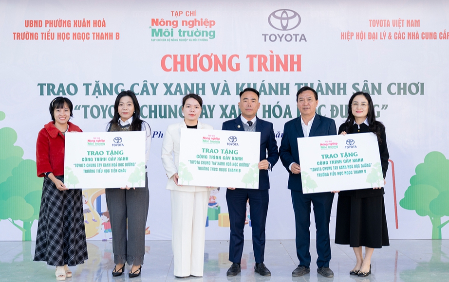 Ph&aacute;t động chương tr&igrave;nh "Toyota chung tay xanh h&oacute;a học đường" tại Ph&uacute; Thọ- Ảnh 1.