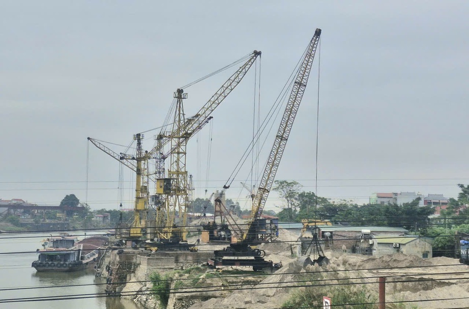 Ch&iacute;nh phủ đ&atilde; ph&acirc;n cấp, v&igrave; sao Bắc Ninh vẫn chưa thể cấp ph&eacute;p cho bến thủy nội địa?- Ảnh 2.