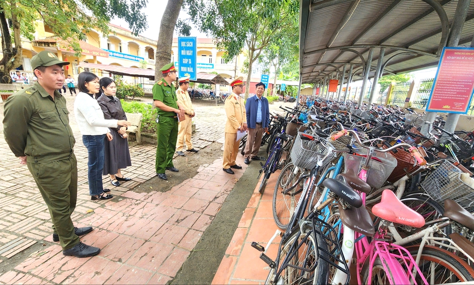 Bắc Ninh: Tăng cường xử l&yacute; học sinh chưa đủ tuổi điều khiển phương tiện giao th&ocirc;ng- Ảnh 2.