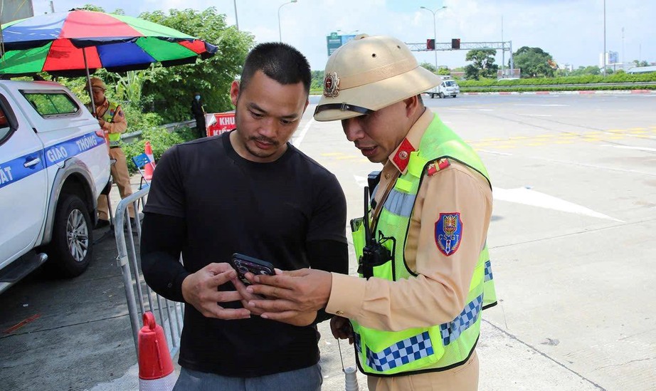 Luật 36/2024/QH15: Mang lại kết quả tích cực, nâng cao ý thức người dân- Ảnh 2. Luật 36/2024/QH15: Mang lại kết quả tích cực, nâng cao ý thức người dân- Ảnh 2.