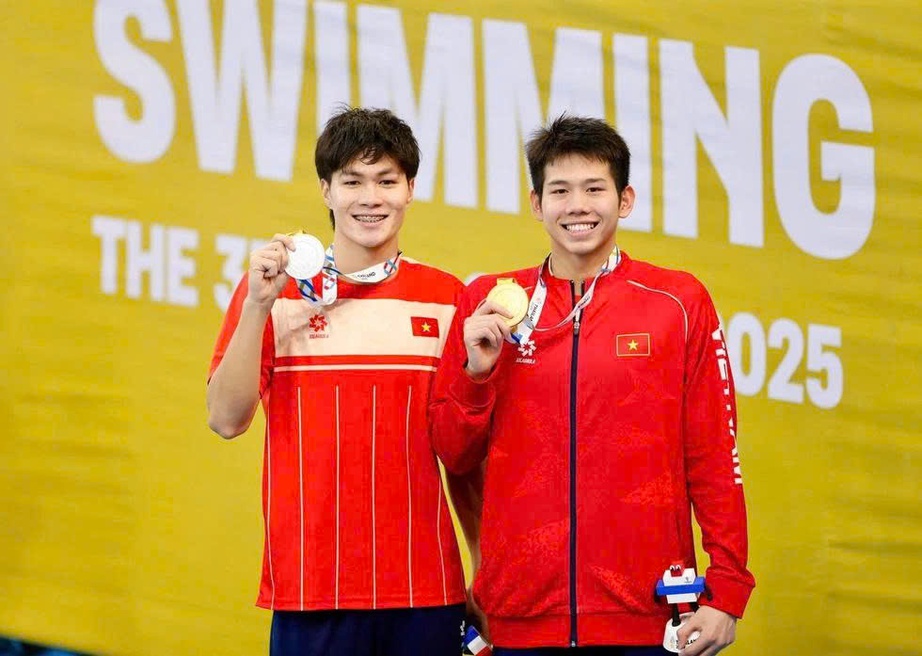 Em trai Ánh Viên giành Huy chương Vàng SEA Games 33- Ảnh 1. Em trai Ánh Viên giành Huy chương Vàng SEA Games 33- Ảnh 1.