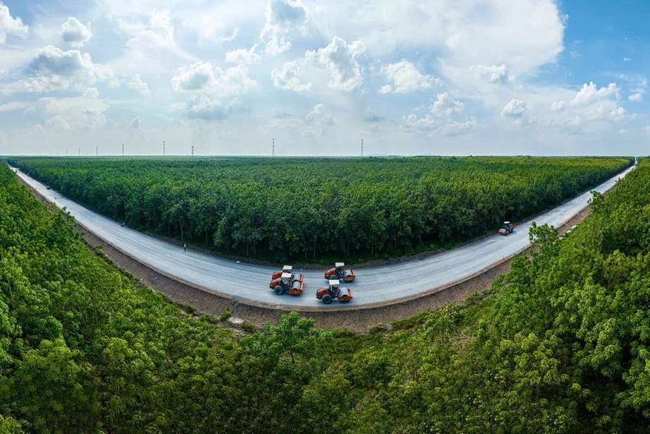 L&ugrave;i thời gian ho&agrave;n th&agrave;nh đường Hồ Ch&iacute; Minh đoạn Chơn Th&agrave;nh - Đức H&ograve;a sang năm 2026- Ảnh 1.