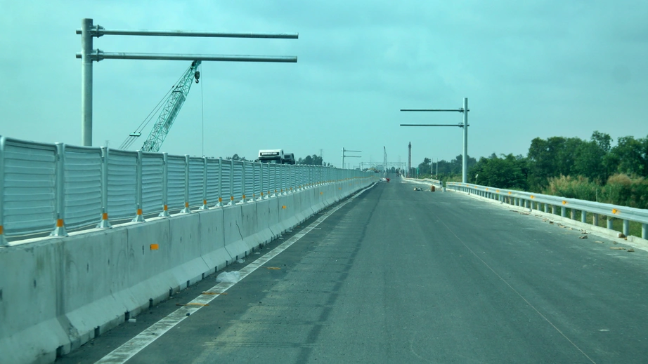 Điều chỉnh thời gian đưa v&agrave;o khai th&aacute;c cao tốc Hậu Giang - C&agrave; Mau- Ảnh 1.