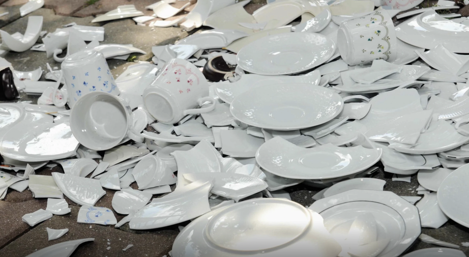 Những phong tục đ&oacute;n năm mới độc đ&aacute;o tr&ecirc;n thế giới- Ảnh 1.