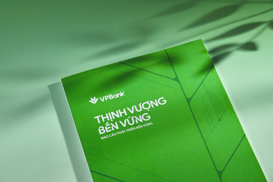 B&aacute;o c&aacute;o Ph&aacute;t triển Bền vững của VPBank được lập theo c&aacute;c ti&ecirc;u chuẩn chung mới nhất. (Ảnh: VPBank).