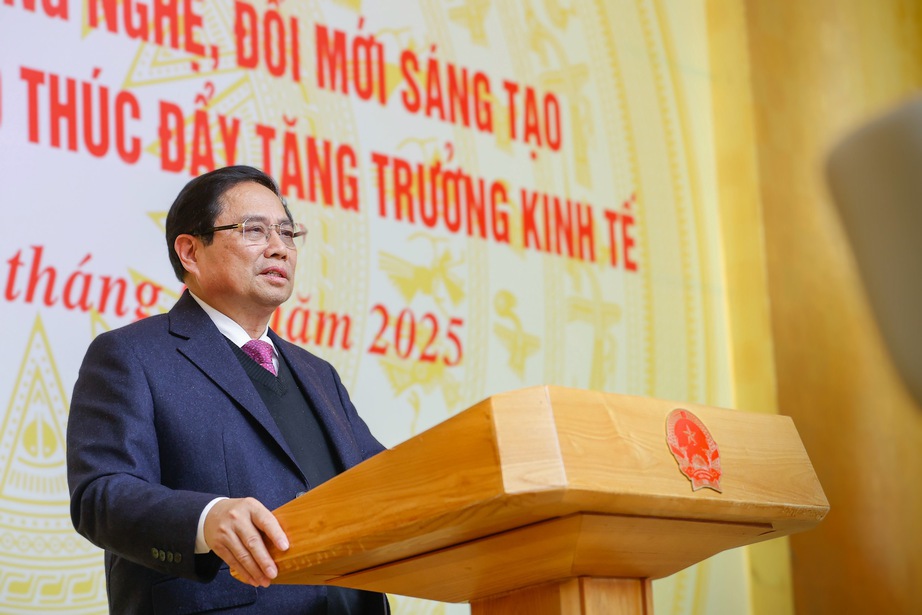 Thủ tướng: Đổi mới s&aacute;ng tạo phải lấy người d&acirc;n l&agrave;m trung t&acirc;m- Ảnh 6.