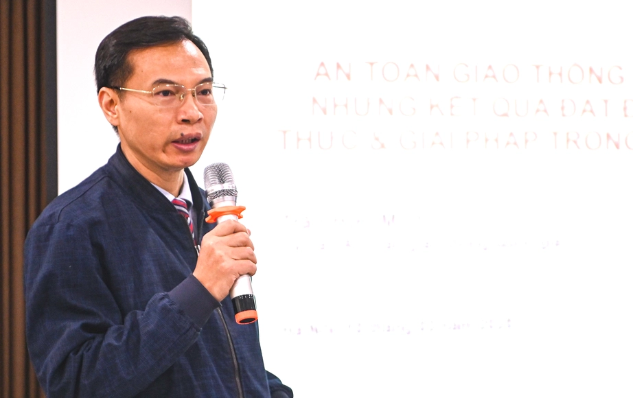 B&agrave;n giải ph&aacute;p đảm bảo an to&agrave;n giao th&ocirc;ng cho người đi m&ocirc; t&ocirc;, xe m&aacute;y- Ảnh 2.
